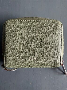 CO-LAB SS26
THE 'KELLY' SMALL WALLET